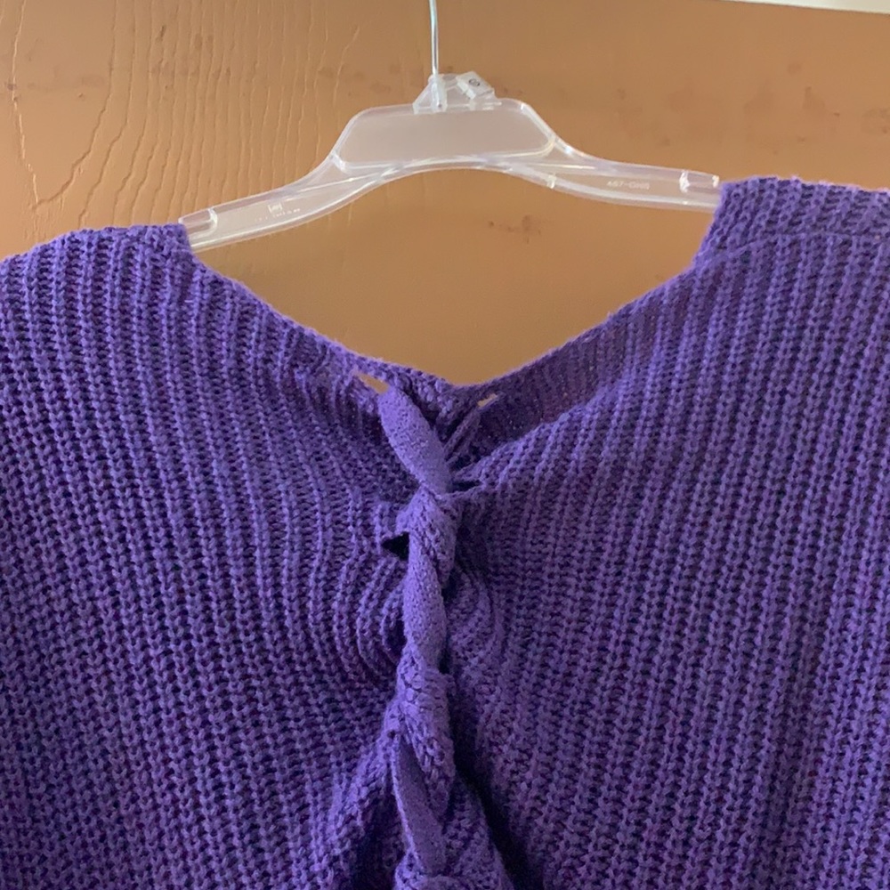 💚 6 items for $25 💚▪️ FOREVER 21 ▪️ Purple Crop Sweater - Picture 11 of 11